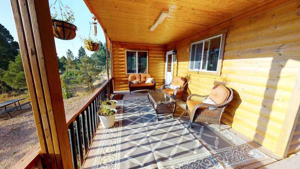 Long View Cabin, Breakfast Deck Overlooking The Canyon! 蒙蒂塞洛 外观 照片