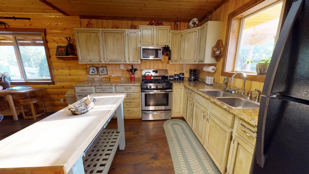 Long View Cabin, Breakfast Deck Overlooking The Canyon! 蒙蒂塞洛 外观 照片