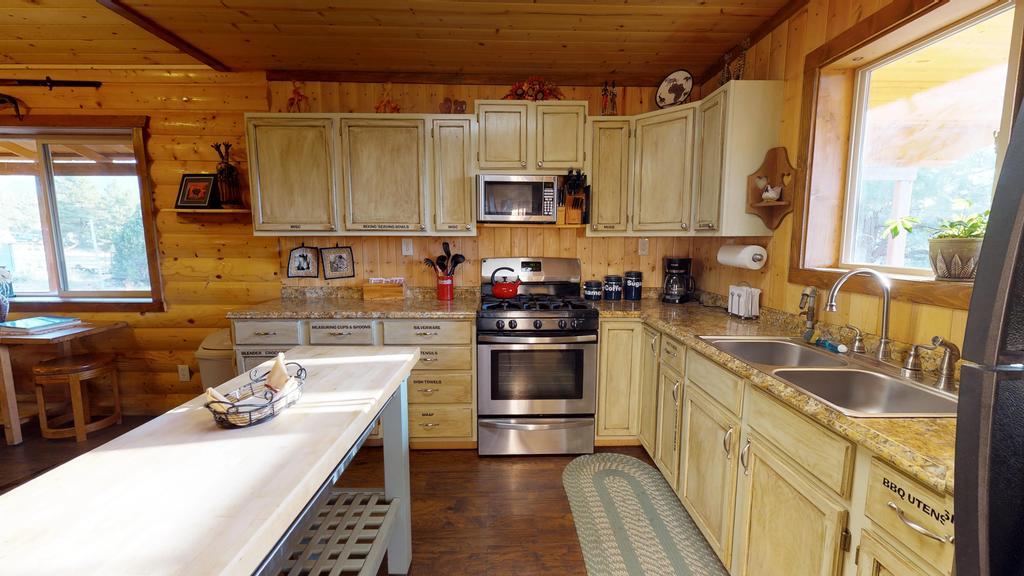 Long View Cabin, Breakfast Deck Overlooking The Canyon! 蒙蒂塞洛 外观 照片