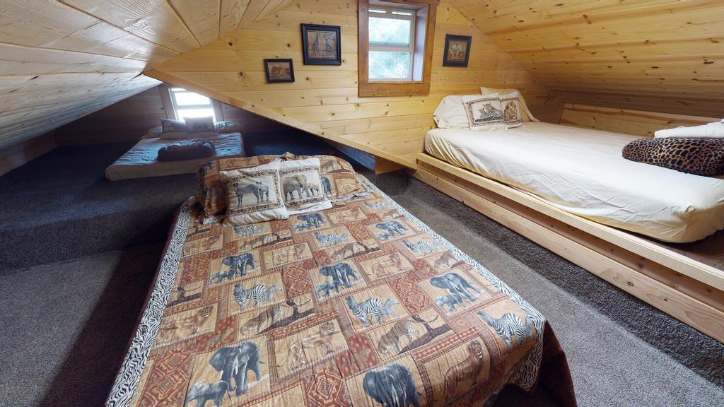 Long View Cabin, Breakfast Deck Overlooking The Canyon! 蒙蒂塞洛 外观 照片